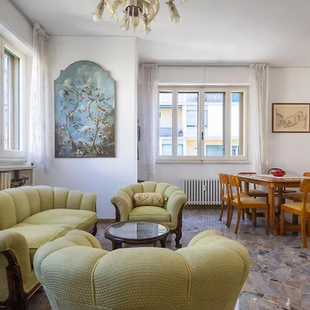 Gordigiani Apartment Florence